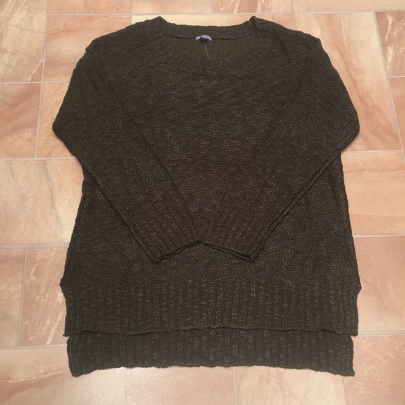 Charlotte Russe Sweaters - NWT Charlotte Russe Women's Dark Olive Green Knit High Low Long Sleeve Sweater